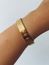 Load image into Gallery viewer, SHINNY STAR BRACELET