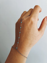 Load image into Gallery viewer, DAINTY STONES SILVER HAND CHAIN