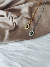 Carregar imagem no visualizador da galeria, EUPHORBIA NECKLACE