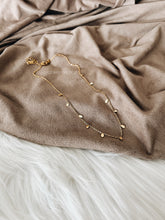 Load image into Gallery viewer, LILIUM NECKLACE
