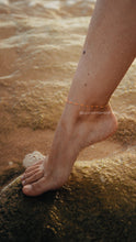 Load image into Gallery viewer, GOLD COLOR ANKLETS