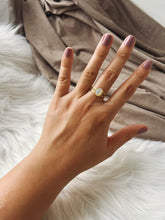 Load image into Gallery viewer, DAHLIA RING