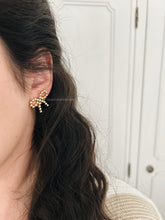 Load image into Gallery viewer, RIBBON EARRINGS