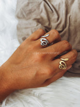 Load image into Gallery viewer, SNAKE RING