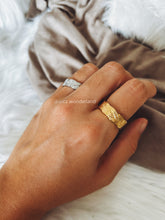 Load image into Gallery viewer, PLUMERIA RING