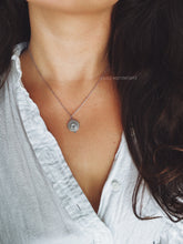 Load image into Gallery viewer, IBERIS NECKLACE