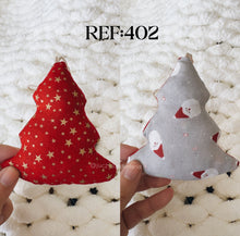 Carregar imagem no visualizador da galeria, Trees - Eco-Friendly Fabric Christmas Ornaments