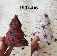 Carregar imagem no visualizador da galeria, Trees - Eco-Friendly Fabric Christmas Ornaments