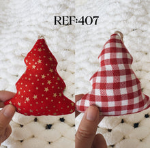 Carregar imagem no visualizador da galeria, Trees - Eco-Friendly Fabric Christmas Ornaments