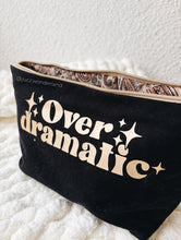 Carregar imagem no visualizador da galeria, POUCH - OVERDRAMATIC