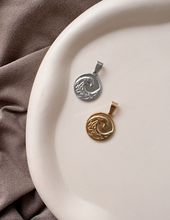 Load image into Gallery viewer, SEA MEDAL CHARM