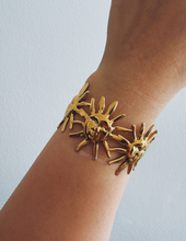 Load image into Gallery viewer, SUN CUFF BRACELET