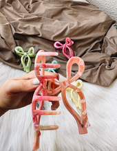 Carregar imagem no visualizador da galeria, BOW HAIR CLIP