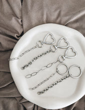 Load image into Gallery viewer, SILVER KEY CHAINS