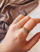 Carregar imagem no visualizador da galeria, ANGEL WINGS RING