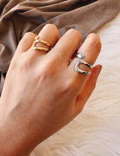 Load image into Gallery viewer, MINIMALIST SCULPT RING