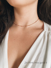 Load image into Gallery viewer, GOLD COLOR CHAINS