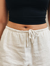 Load image into Gallery viewer, DAINTY PEARLS WAIST CHAIN
