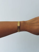 Load image into Gallery viewer, SHINNY STAR BRACELET
