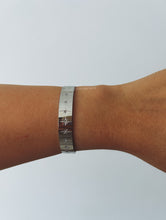 Load image into Gallery viewer, SHINNY STAR BRACELET
