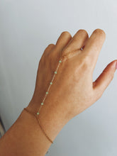 Load image into Gallery viewer, DAINTY STONES GOLD HAND CHAIN
