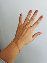Load image into Gallery viewer, DAINTY STONES GOLD HAND CHAIN
