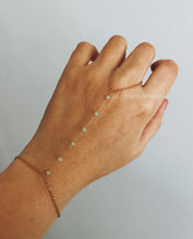 Load image into Gallery viewer, DAINTY STONES GOLD HAND CHAIN
