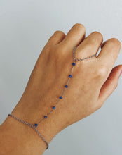 Load image into Gallery viewer, DAINTY STONES SILVER HAND CHAIN
