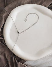 Carregar imagem no visualizador da galeria, HAZEL WAIST CHAIN
