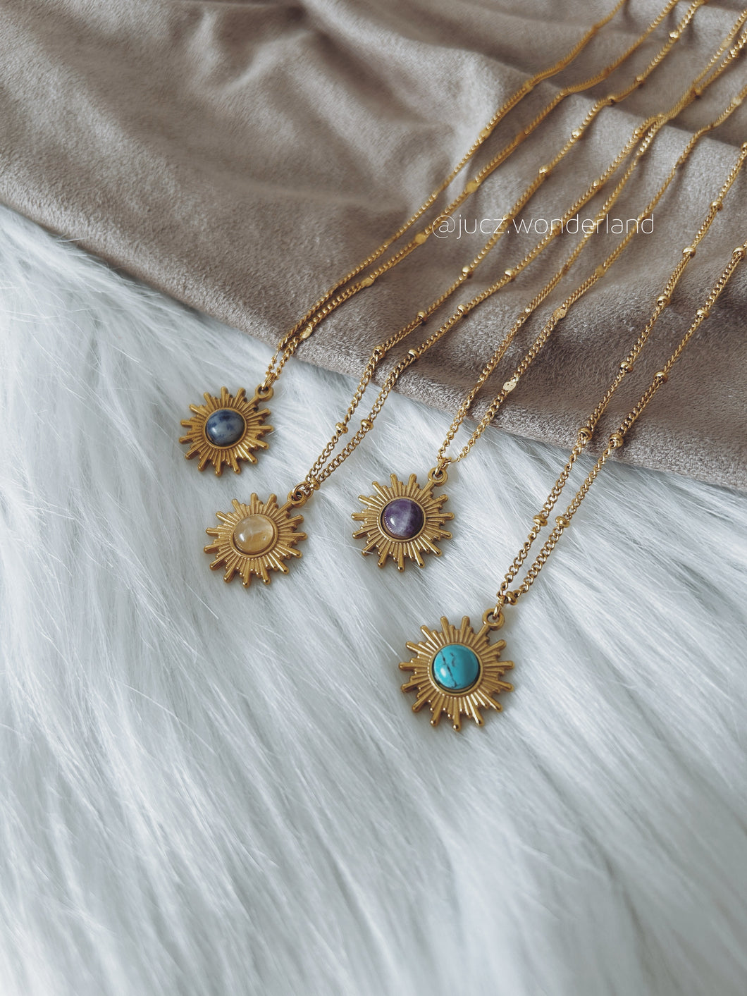 CASSIA NECKLACE