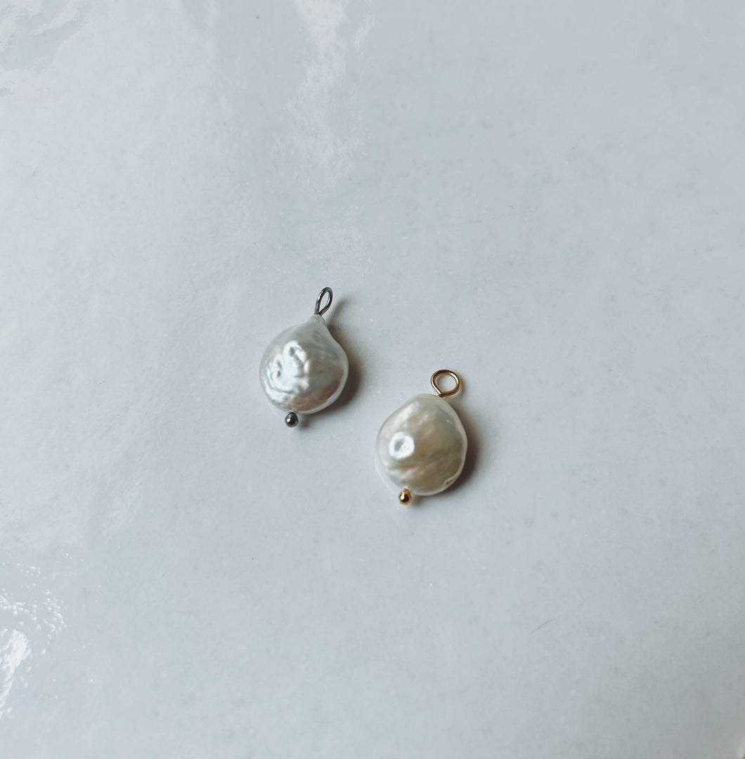 PEARL DROP CHARM