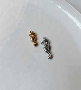 SEAHORSE CHARM