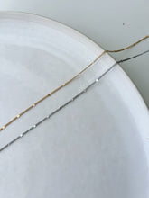 Carregar imagem no visualizador da galeria, ZINNIA BODYCHAIN
