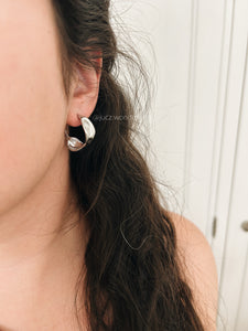 LILIUM EARRINGS