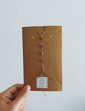 Carregar imagem no visualizador da galeria, STONE HAND CHAIN
