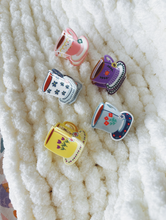 Carregar imagem no visualizador da galeria, TEA CUP HAIR CLIP
