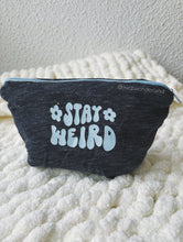 Carregar imagem no visualizador da galeria, POUCH - STAY WEIRD
