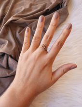 Carregar imagem no visualizador da galeria, ARROW MIX RING
