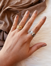 Load image into Gallery viewer, BUTTERFLY RING
